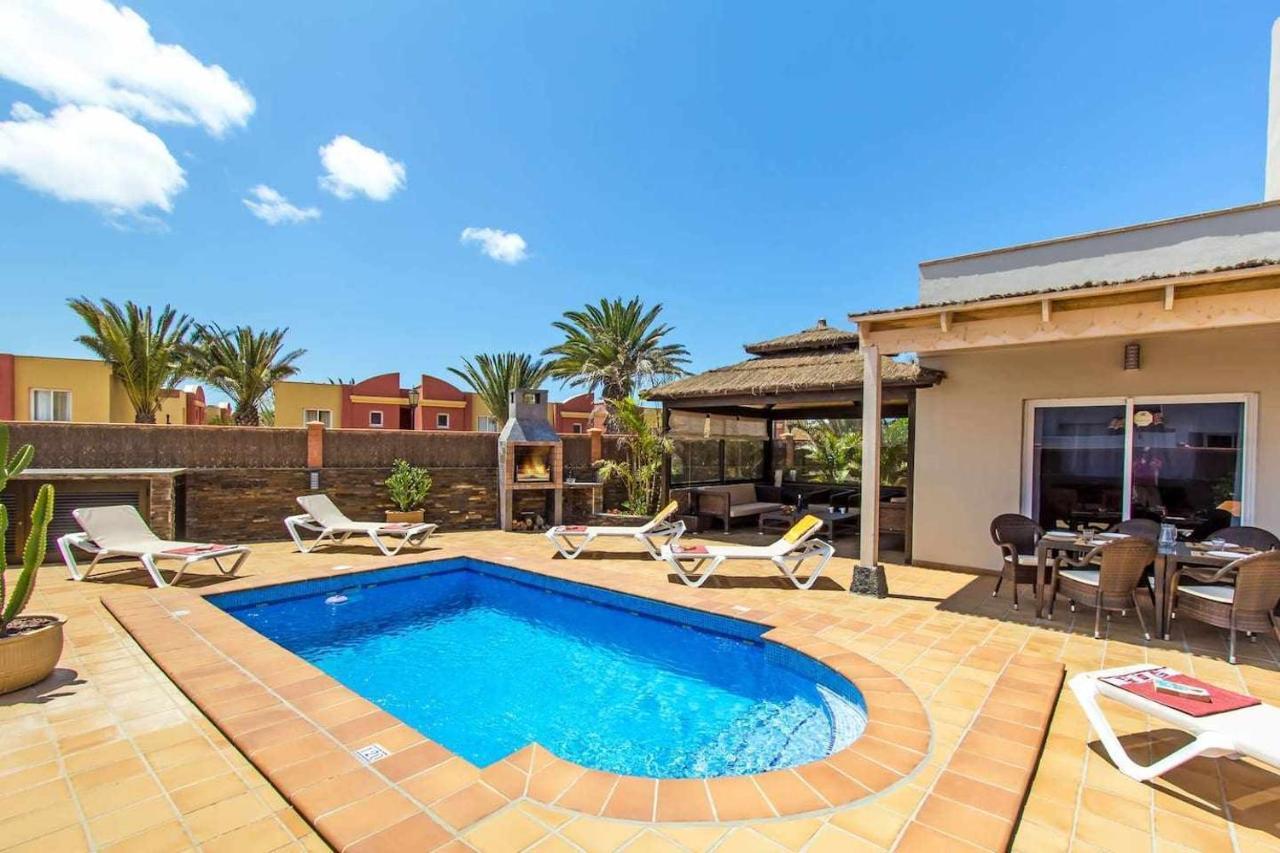 Villa Privada En Corralejo Exterior photo